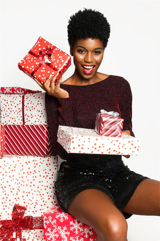 Top Modern Classic Home Decor Gifts for Every Style Enthusiast